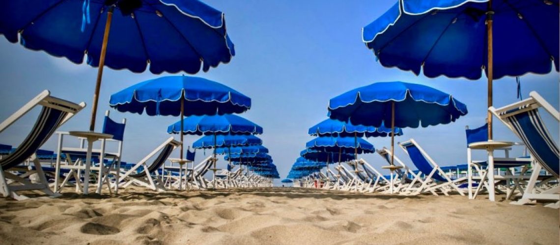 Spiagge: Ordinanze e Regolamenti per una corretta Fruizione